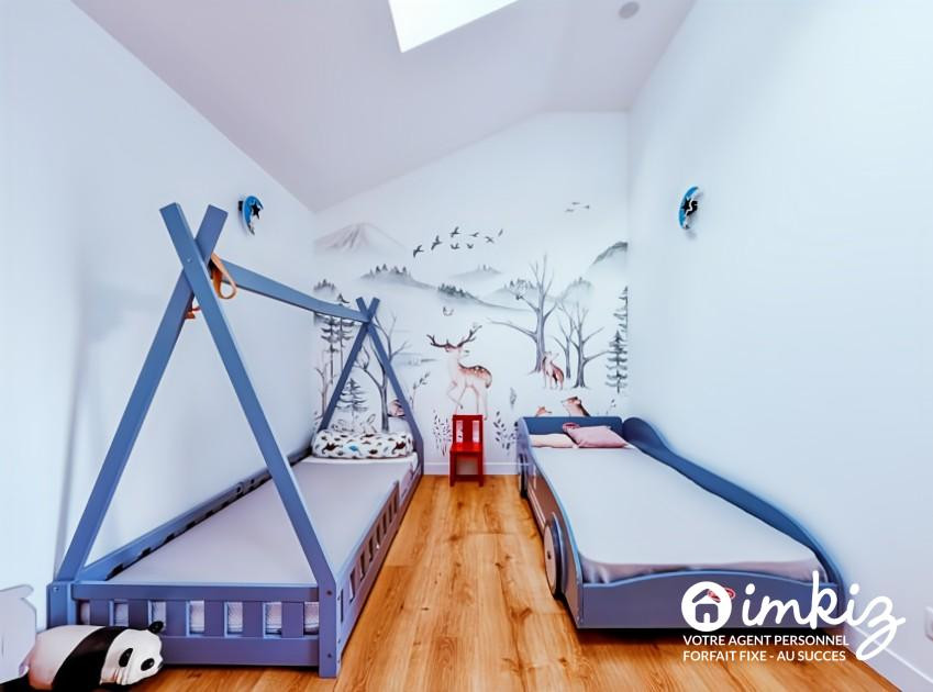 
                                                Vente
                                                 Propriété d’exception RT2012 - 165 m² – Jardin