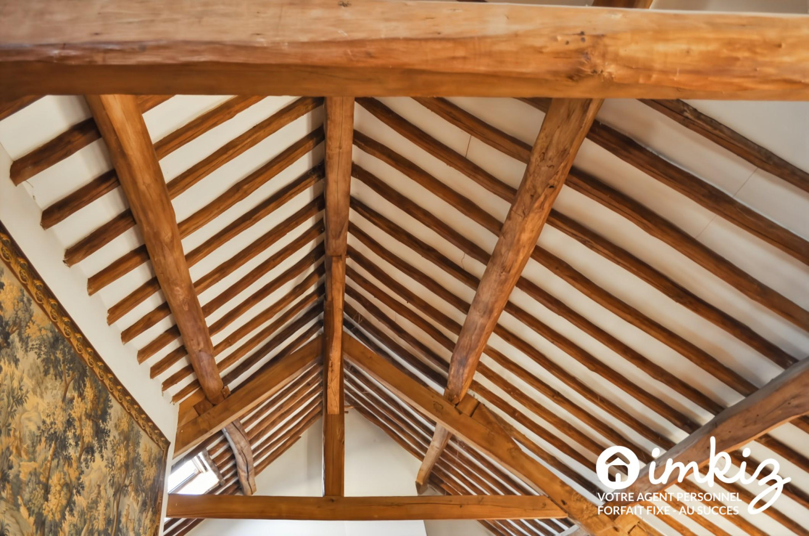 
                                                Vente
                                                 Propriété d’exception avec parc arboré