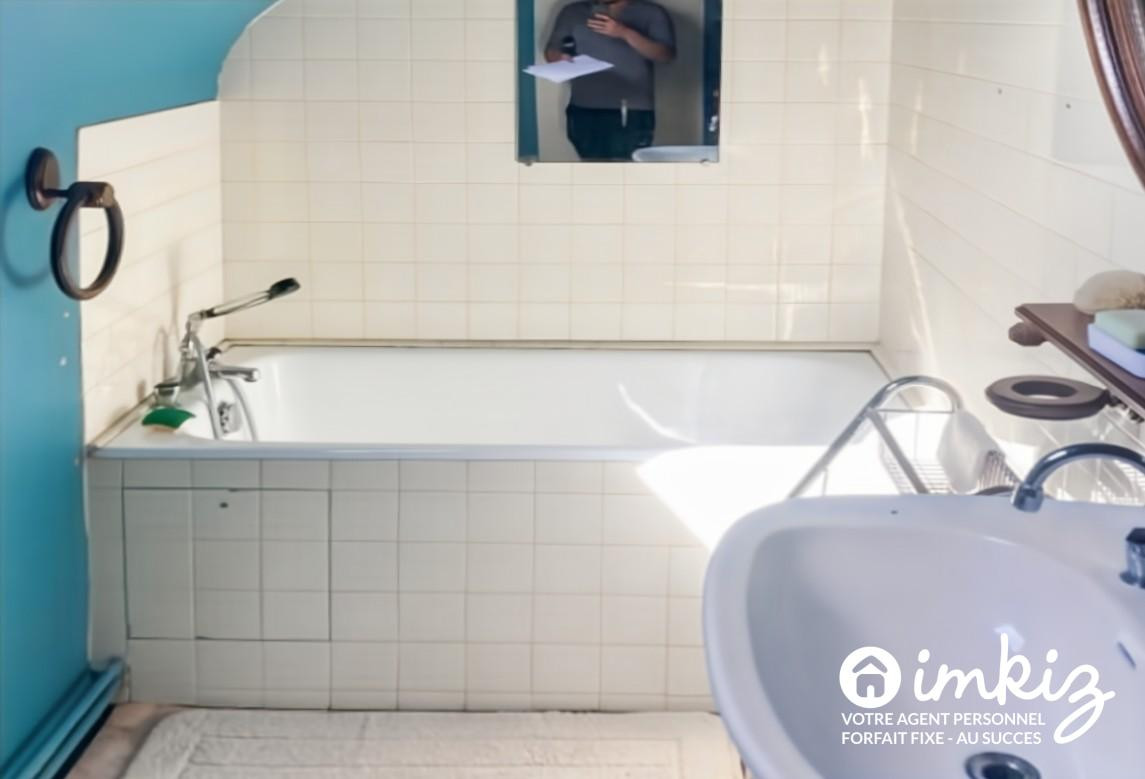 
                                                Vente
                                                 Propriété d’exception avec parc arboré