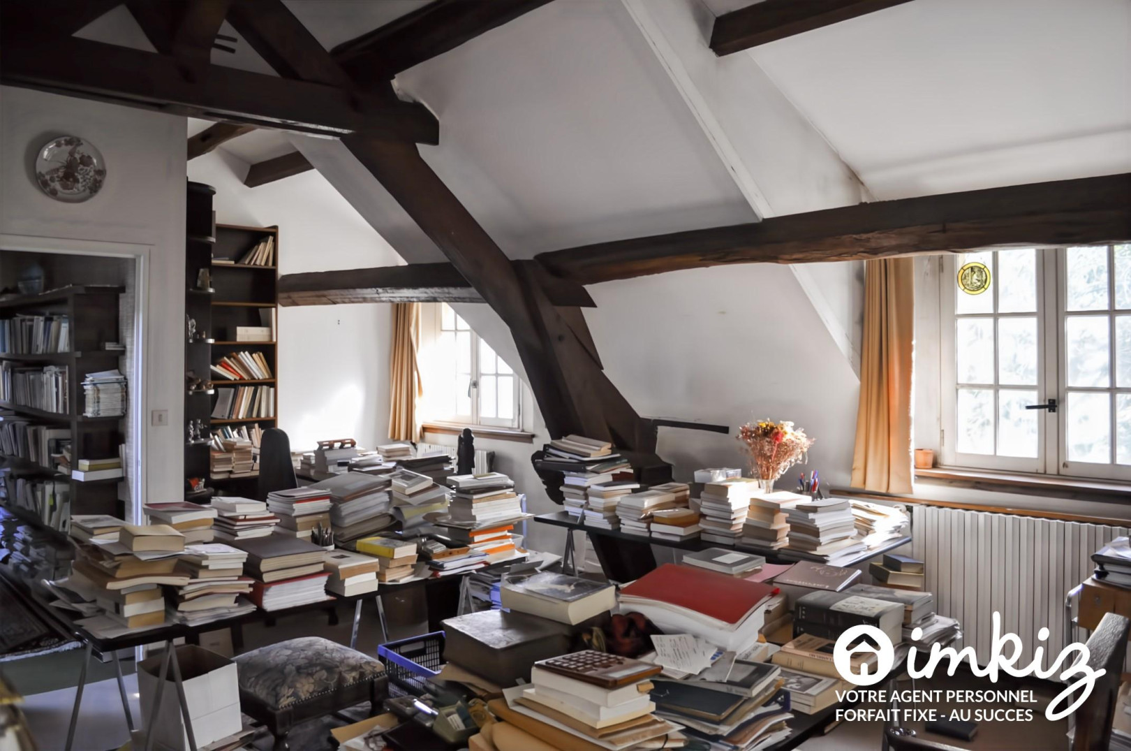 
                                                Vente
                                                 Propriété d’exception avec parc arboré