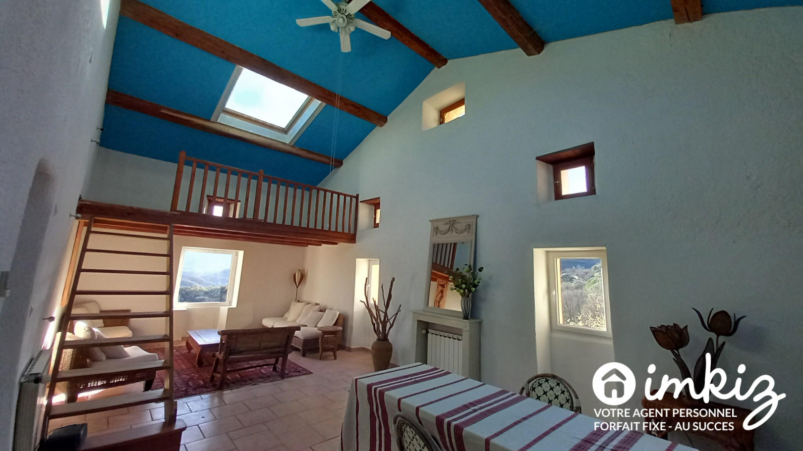 
                                                Vente
                                                 Propriété de caractère 11 pièces