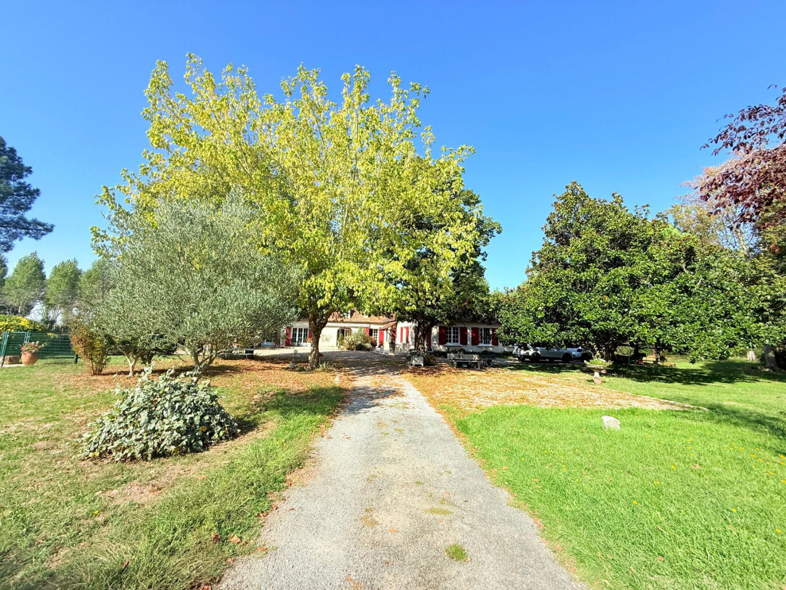 
                                                Vente
                                                 Propriété de caractère, à deux pas de Bergerac