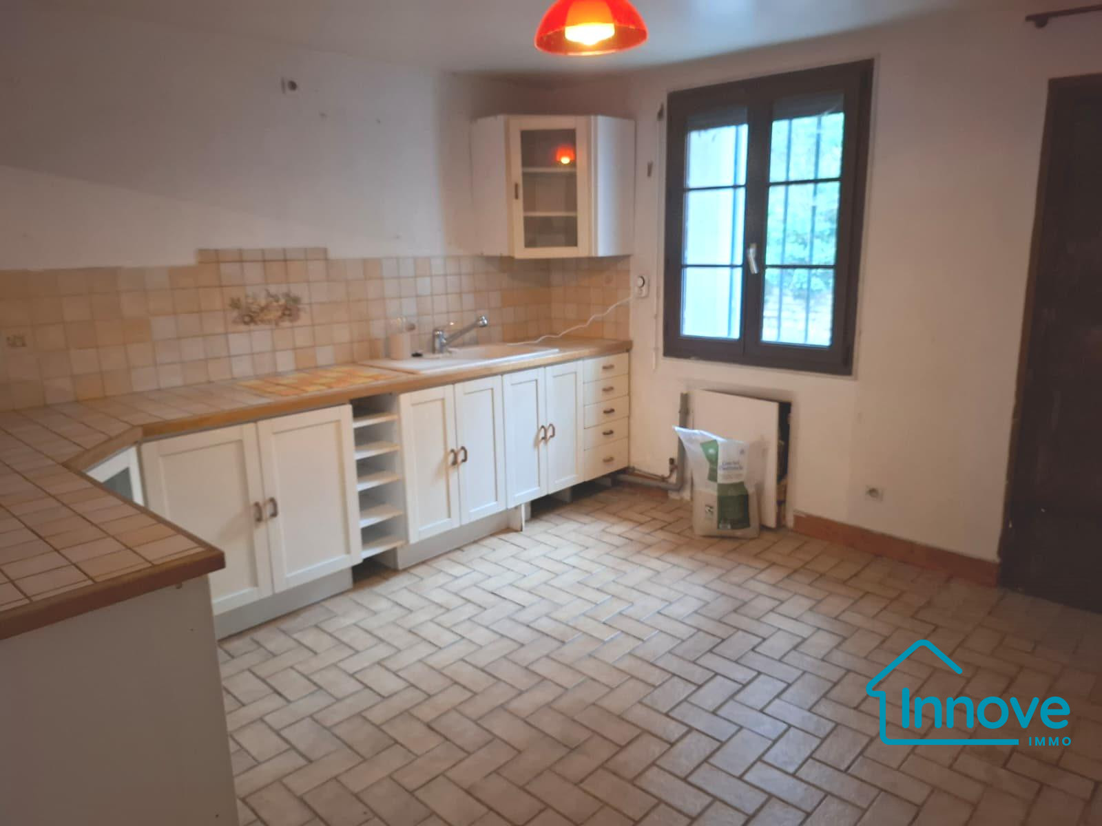 
                                                Vente
                                                 Proprieté de caractère de 600 m2 dans le Mantois-26000m2 de te