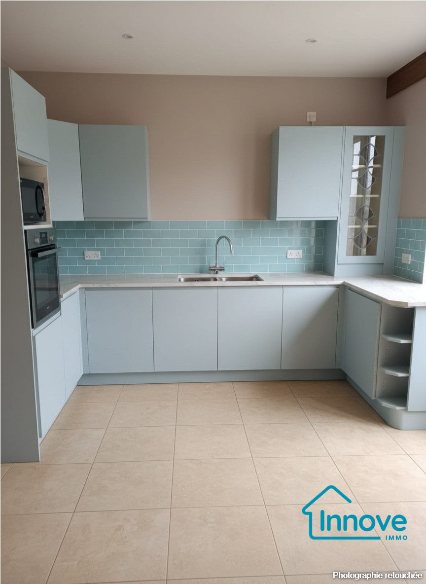 
                                                Vente
                                                 Proprieté de caractère de 600 m2 dans le Mantois-26000m2 de te