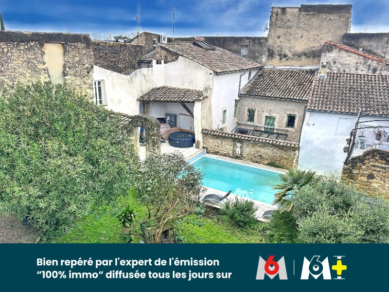 
                                                Vente
                                                 PROPRIETE DE CHARME AU PIED DU CHATEAU COMPOSE DE DEUX HABITATIONS ET DEPENDANCES AVEC PISCINE