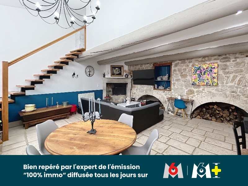 
                                                Vente
                                                 PROPRIETE DE CHARME AU PIED DU CHATEAU COMPOSE DE DEUX HABITATIONS ET DEPENDANCES AVEC PISCINE