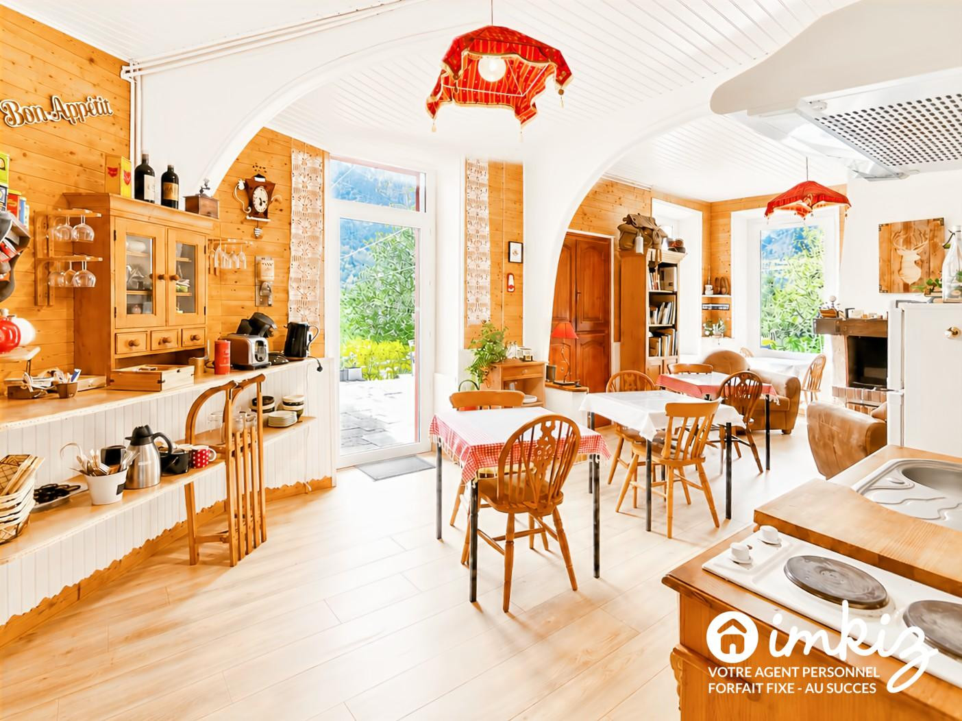 
                                                Vente
                                                 PROPRIETE de CHARME avec CHAMBRES D'HOTES