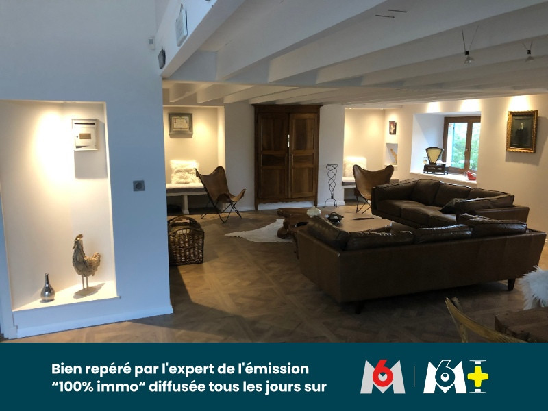 
                                                Vente
                                                 Propriété de charme en pierre rénovée de 410 m² habitables terrain avec Piscine