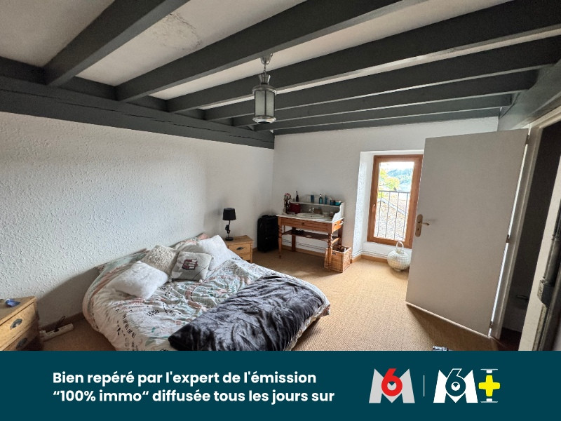 
                                                Vente
                                                 Propriété de charme en pierre rénovée de 410 m² habitables terrain avec Piscine