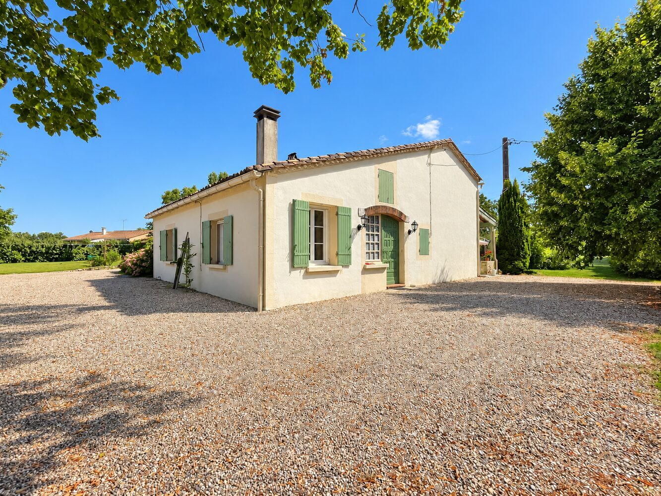 
                                                Vente
                                                 PROPRIÉTÉ ÉQUESTRE – Maison de 173 M²