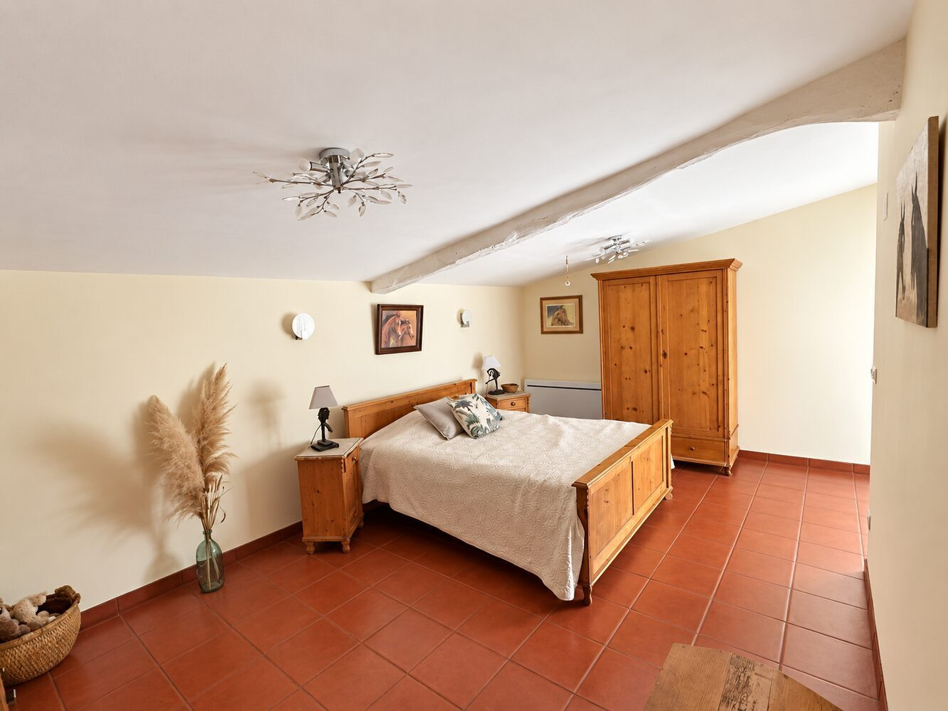 
                                                Vente
                                                 PROPRIÉTÉ ÉQUESTRE – Maison de 173 M²