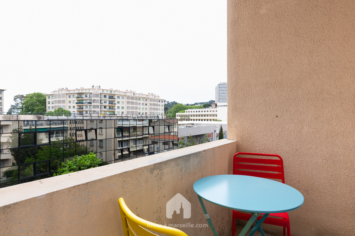 
                                                Location
                                                 Provence