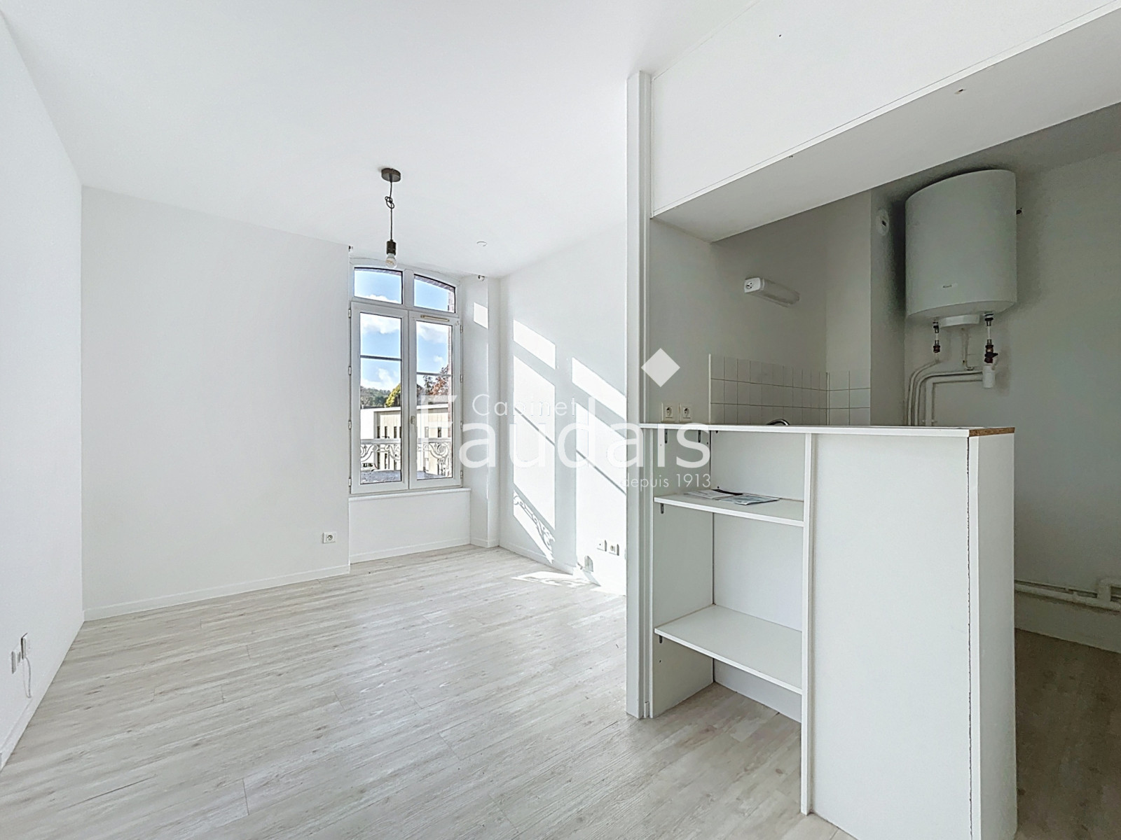 Location
                                                 Proximité lycées/IUT/écoles du BON SAUVEUR