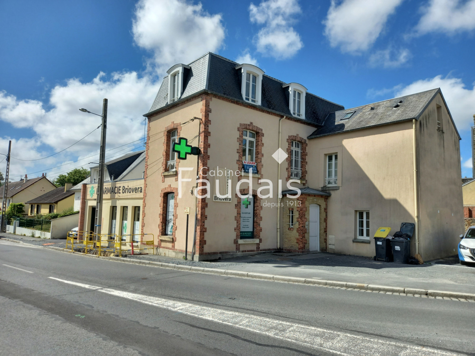 
                                                Location
                                                 Proximité lycées/IUT/écoles du BON SAUVEUR