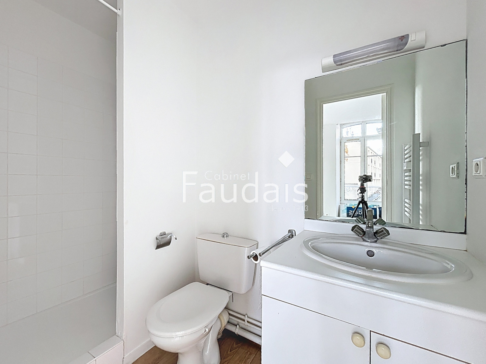 
                                                Location
                                                 Proximité lycées/IUT/écoles du BON SAUVEUR