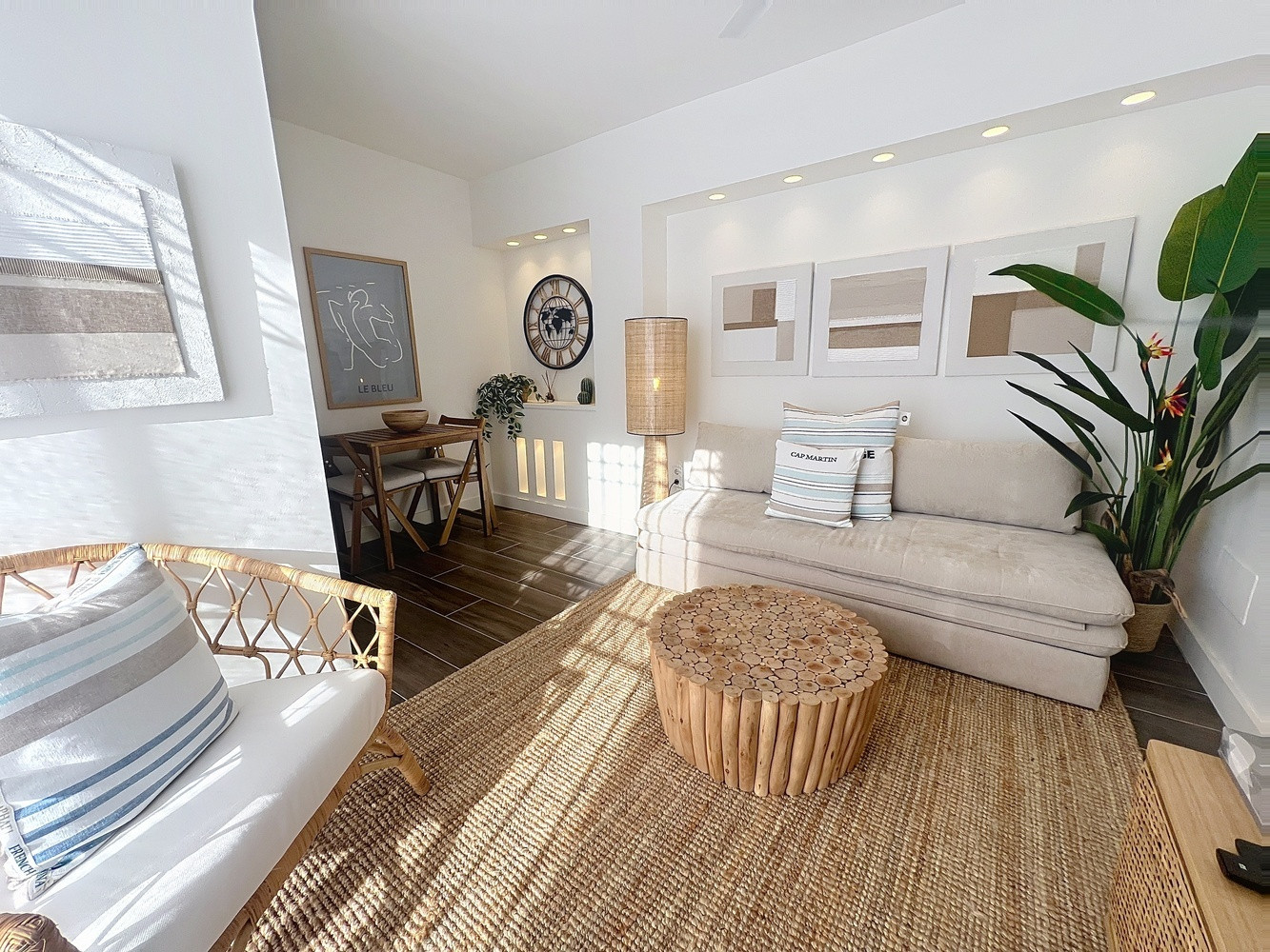 
                                                Vente
                                                 Puerto Banus, à 100 mètres de la mer.