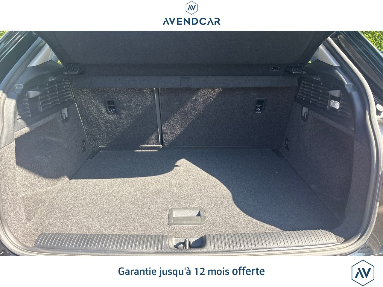 
                                                Voiture
                                                 Q2 1.0 TFSI-116-BV S-TRONIC