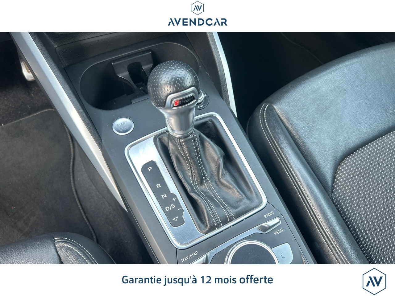 
                                                Voiture
                                                 Q2 1.5 35 TFSI COD 150 S-LINE S-TRONIC BVA Midnight series