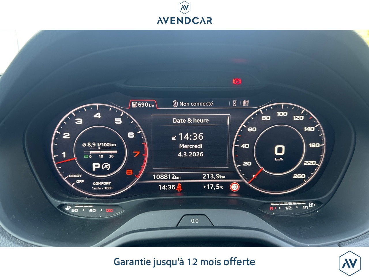 
                                                Voiture
                                                 Q2 1.5 35 TFSI COD 150 S-LINE S-TRONIC BVA Midnight series