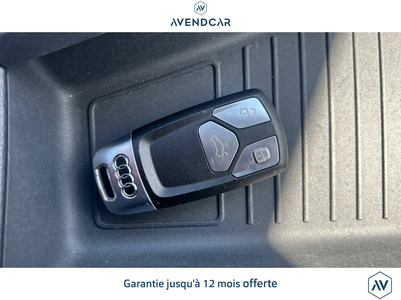
                                                Voiture
                                                 Q7 V6 3.0 TDI 270  S-LINE QUATTRO TIPTRONIC BVA