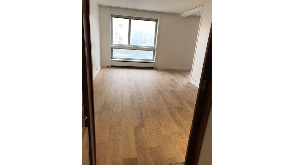 
                                                Location
                                                 Quai de Grenelle - Appartement T2 - 48 m²