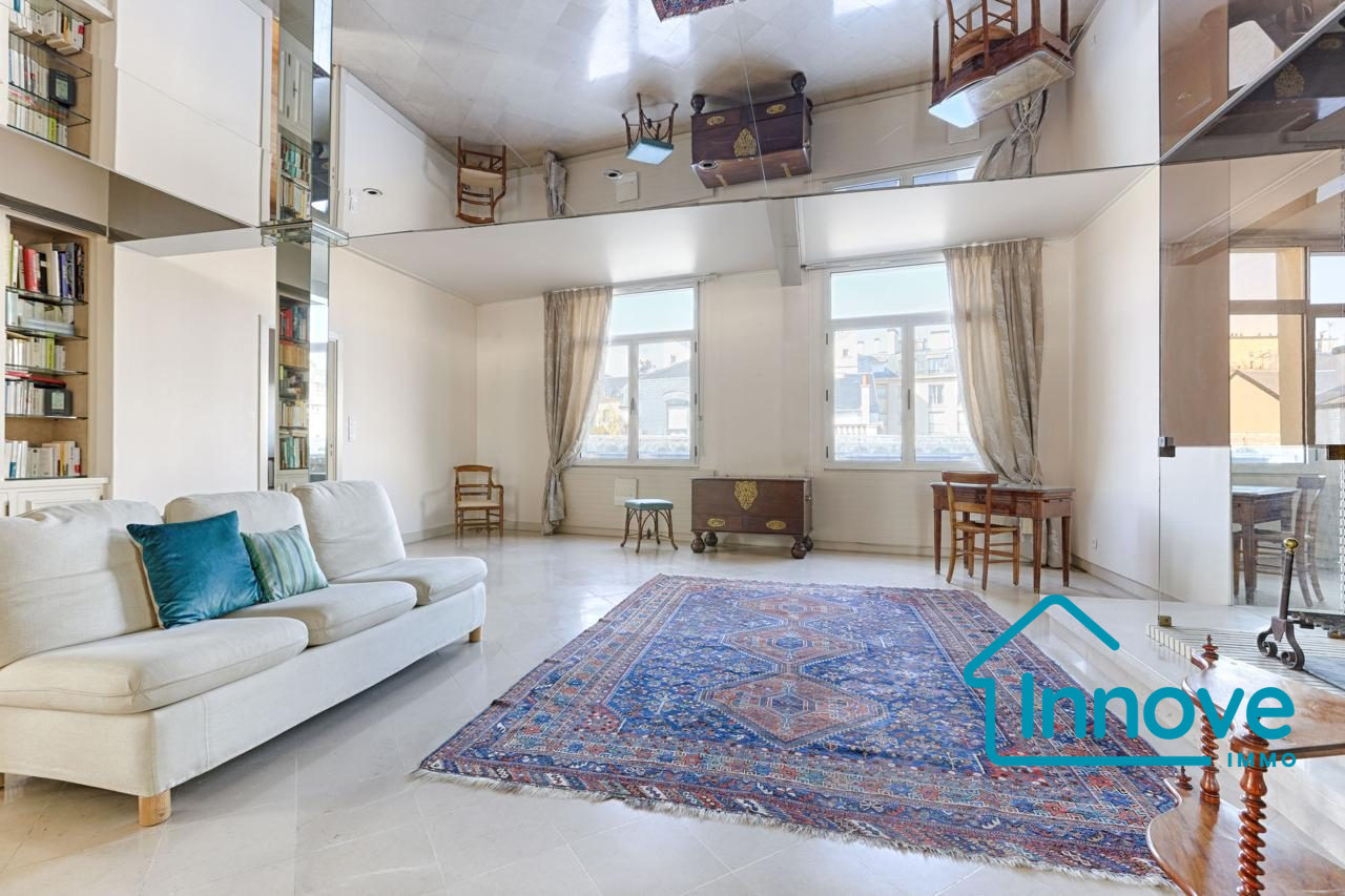 
                                                Vente
                                                 Quartier des Prés-Notre Dame bel appartement lumineux