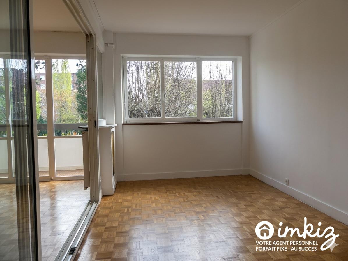 
                                                Vente
                                                 Quartier Petit Ivry - Résidence privée - 5p Balcon