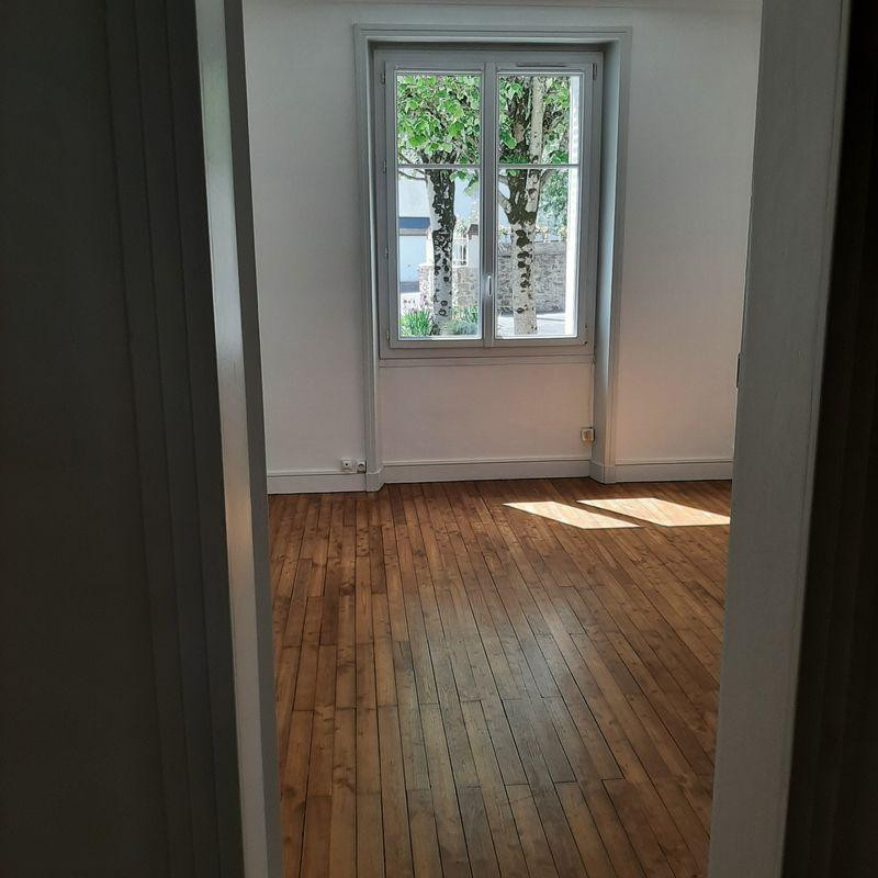 
                                                Location
                                                 Quartier proce, loue t2 avec terrasse