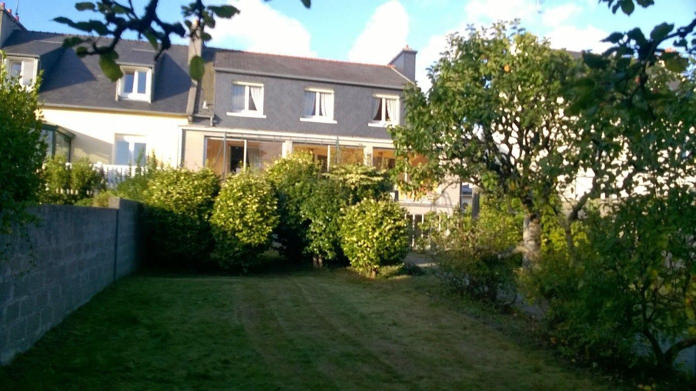 
                                                Location
                                                 Quartier résidentiel du gué fleuri