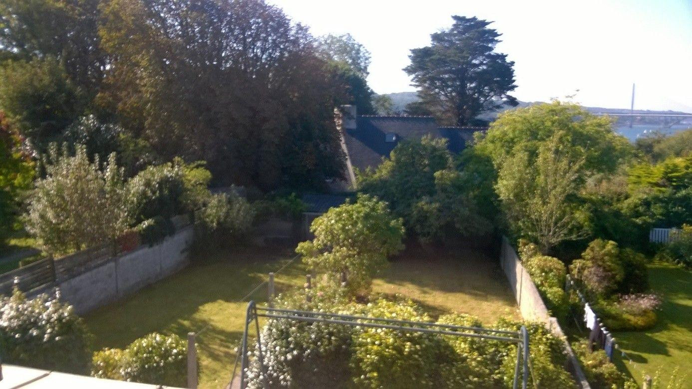 
                                                Location
                                                 Quartier résidentiel du gué fleuri