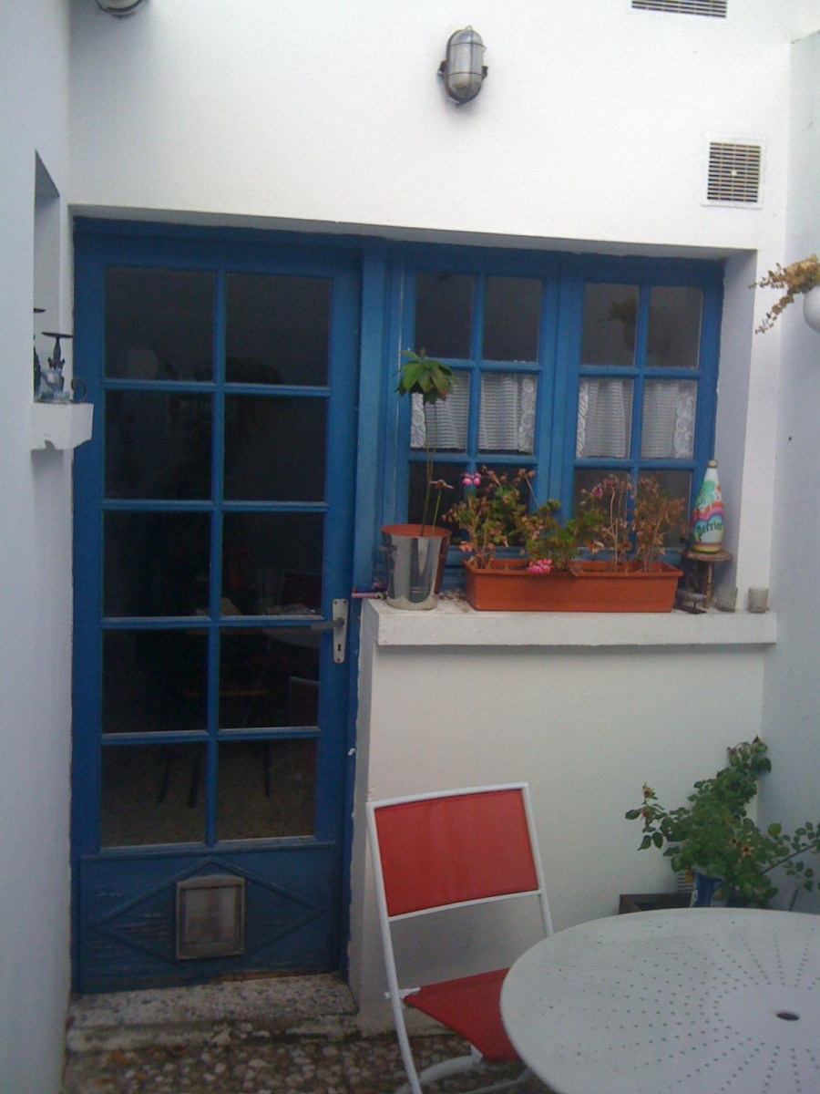 
                                                Location
                                                 QUARTIER  ST LEU CITADELLE F2 MEUBLES A LOUER