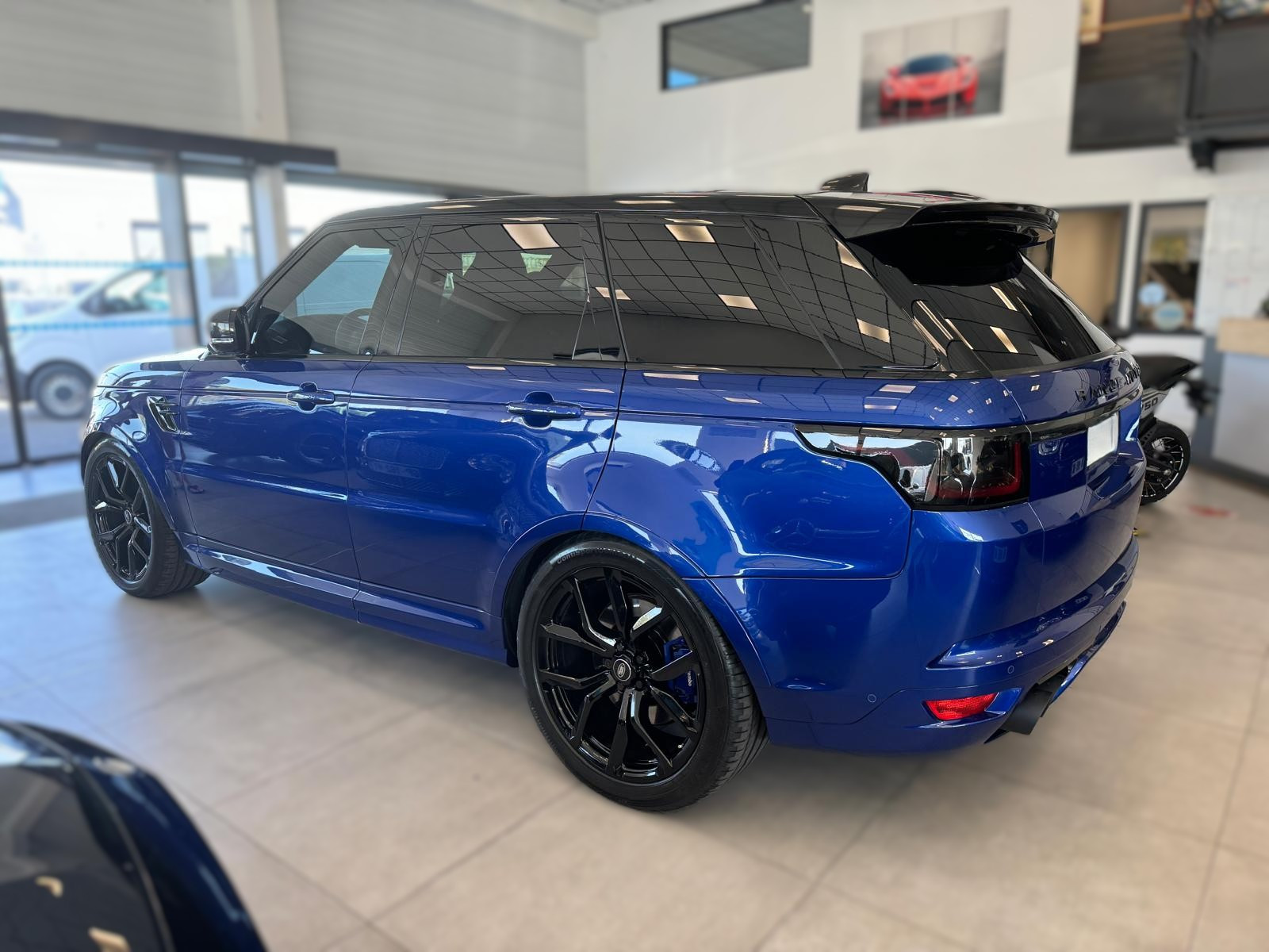 
                                                Voiture
                                                 RANGE ROVER SPORT 5.0 575 SVR 4WD COMMANDSHIFT BVA