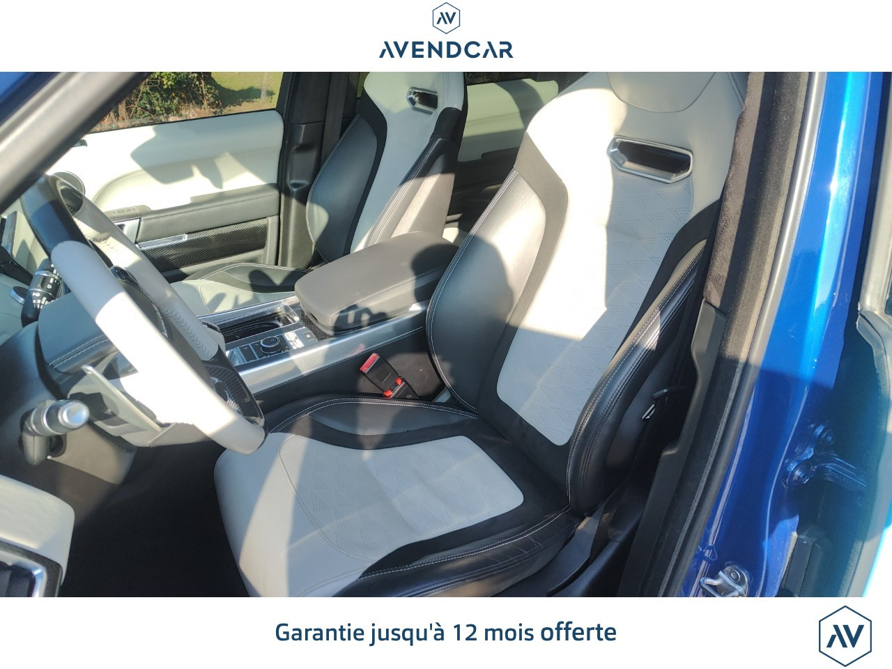 
                                                Voiture
                                                 RANGE ROVER SPORT 5.0 575 SVR 4WD COMMANDSHIFT BVA