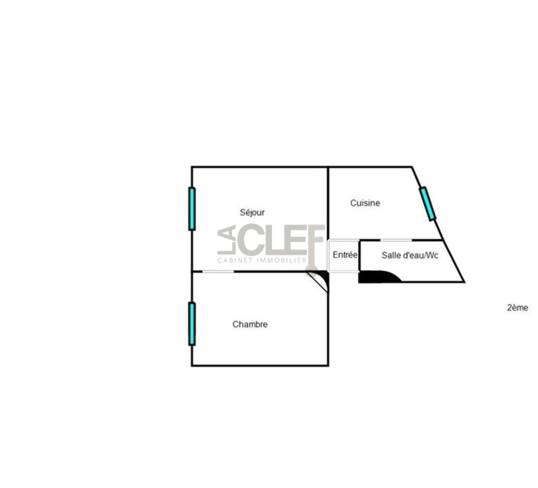 
                                                Vente
                                                 Rare 2 pièces refait à neuf