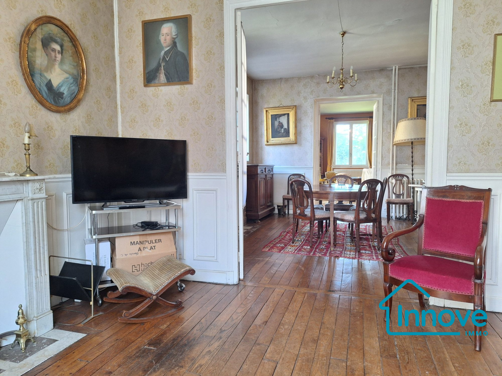 
                                                Vente
                                                 Rare à la vente : Grande maison de caractère sur vaste terrain
