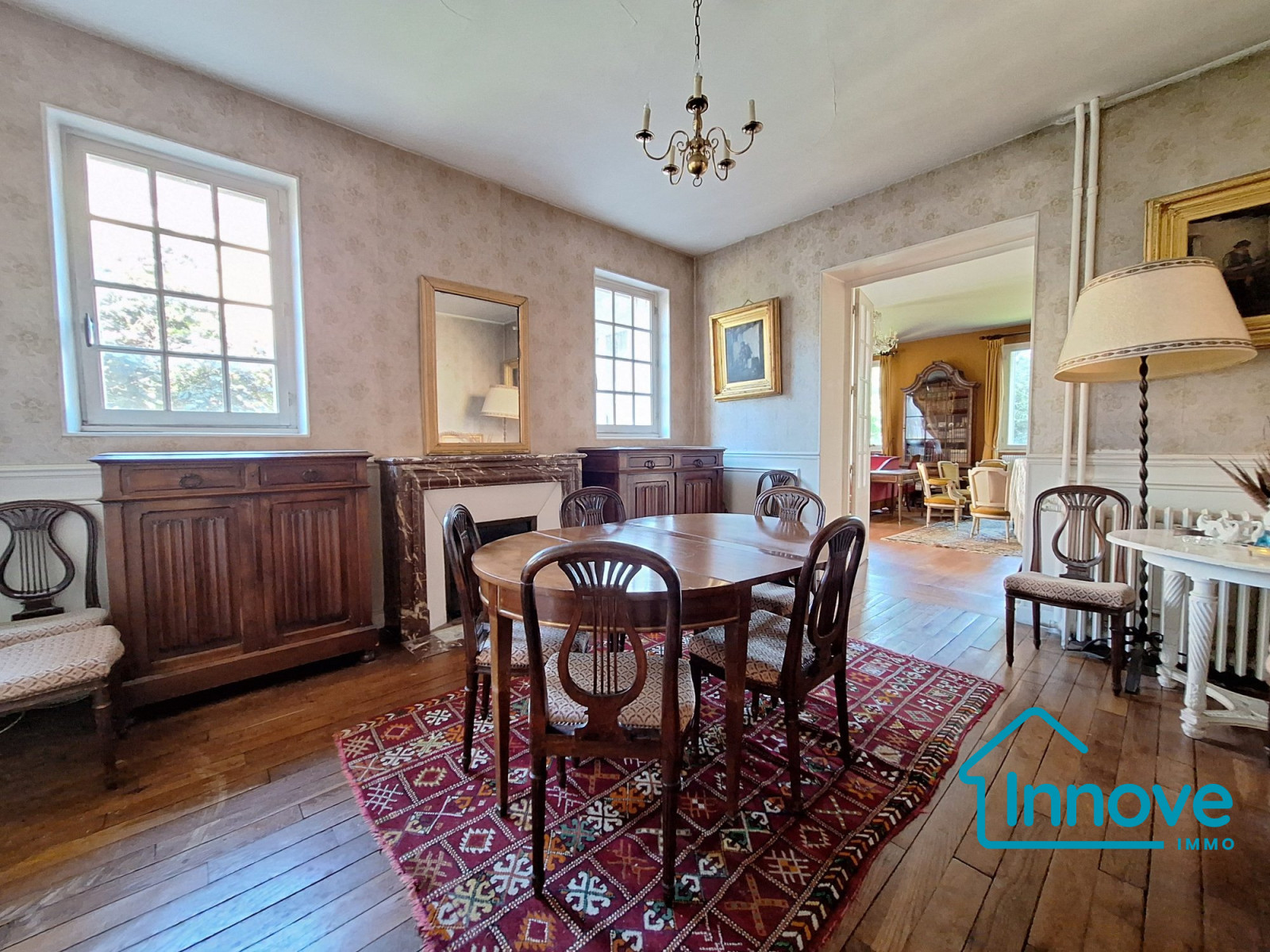 
                                                Vente
                                                 Rare à la vente : Grande maison de caractère sur vaste terrain