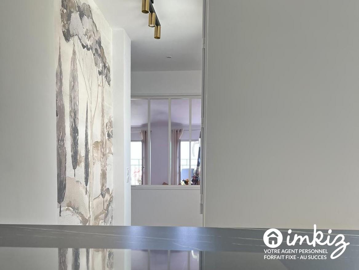 
                                                Vente
                                                 Rare, dernier étage , terrasse, vue mer /îles d’or