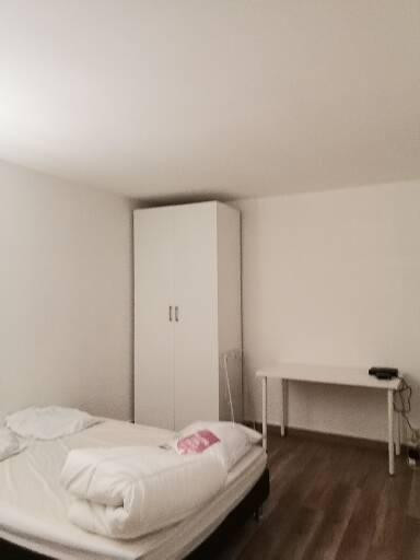 
                                                Location
                                                 Rare : Deux pièces, vue exceptionnelle sur Paris