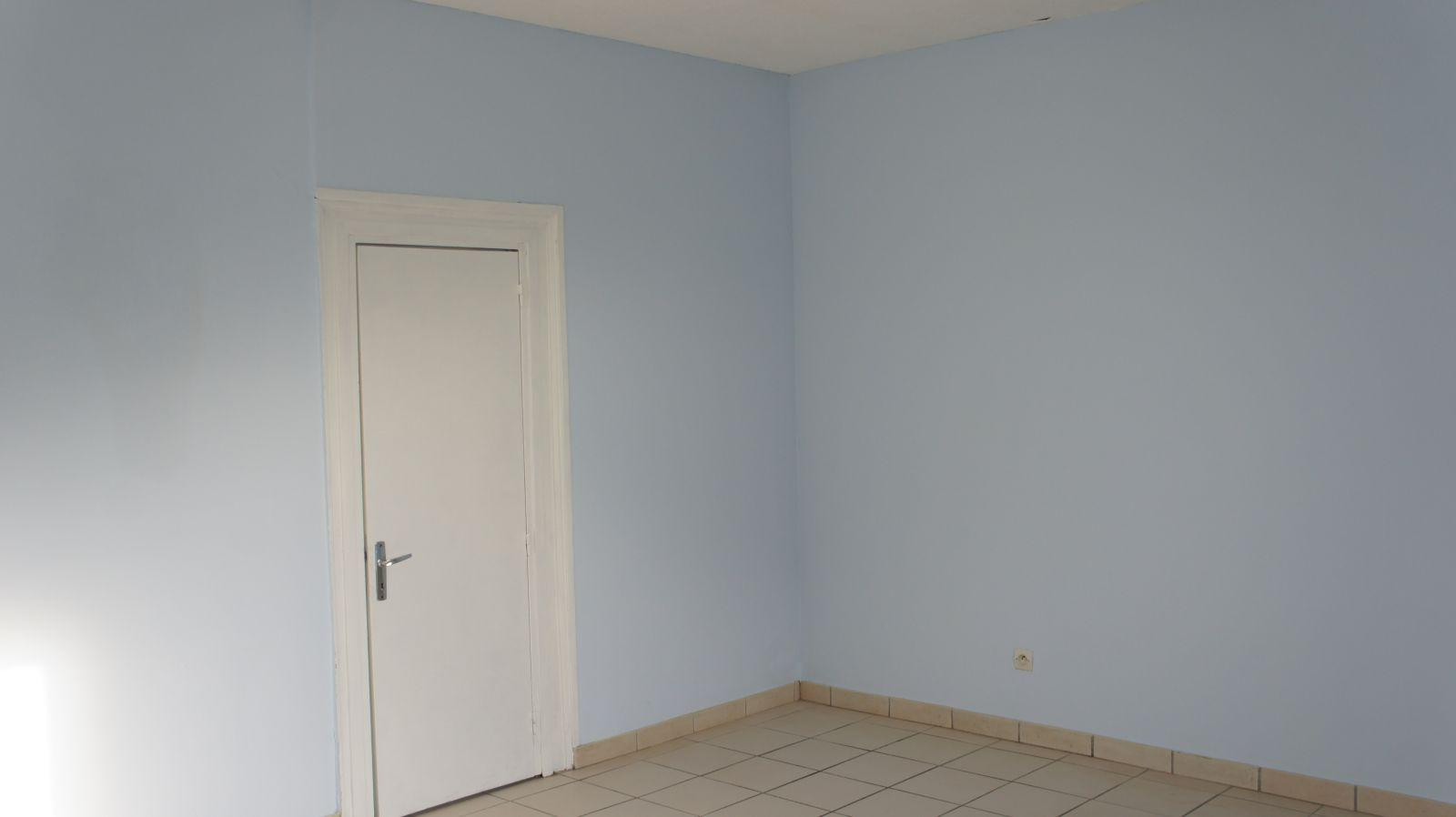 
                                                Location
                                                 Rare maison 2 ch neuve avec pompe à chaleur éco