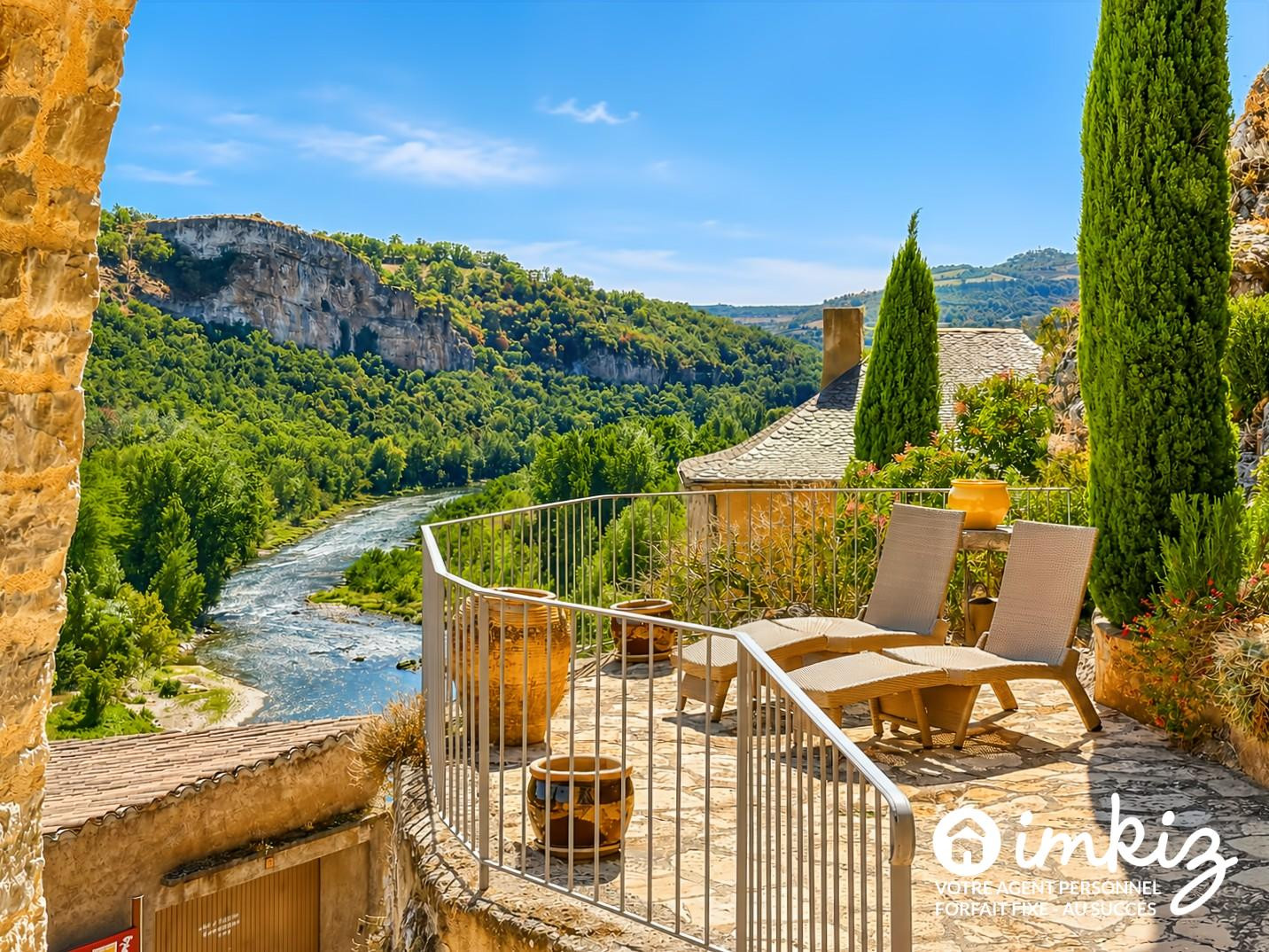 
                                                Vente
                                                 RARE  MAISON EN PIERRE VUE PANORAMIQUE VIADUC