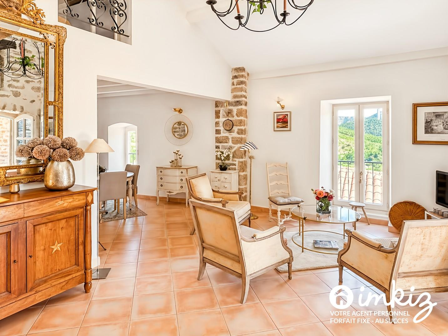 
                                                Vente
                                                 RARE  MAISON EN PIERRE VUE PANORAMIQUE VIADUC