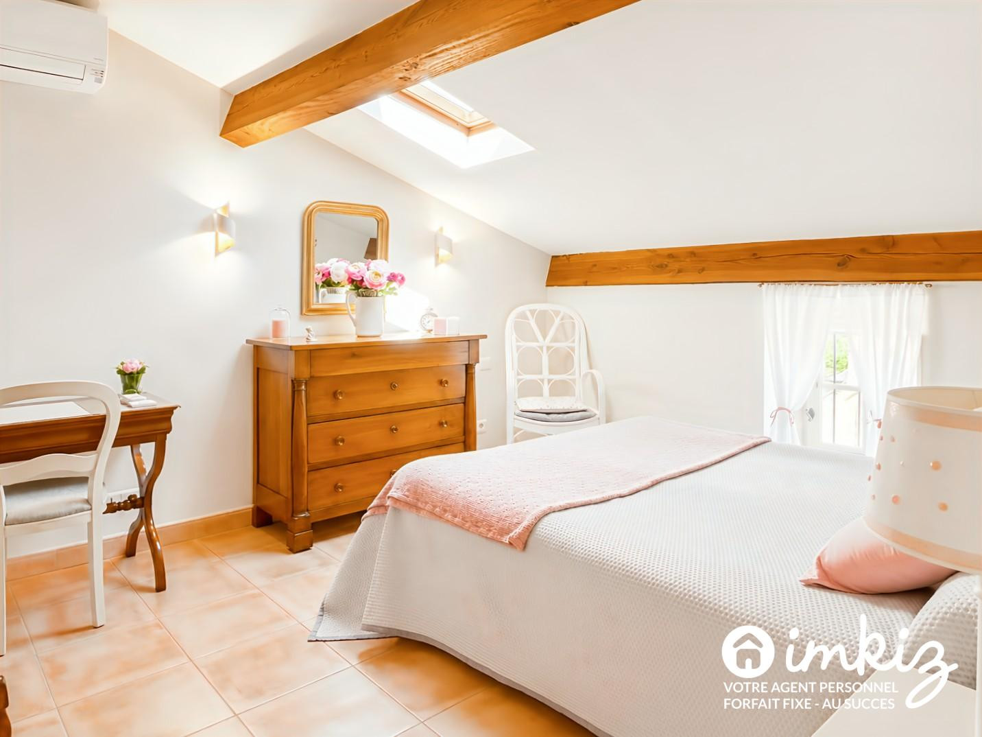 
                                                Vente
                                                 RARE  MAISON EN PIERRE VUE PANORAMIQUE VIADUC