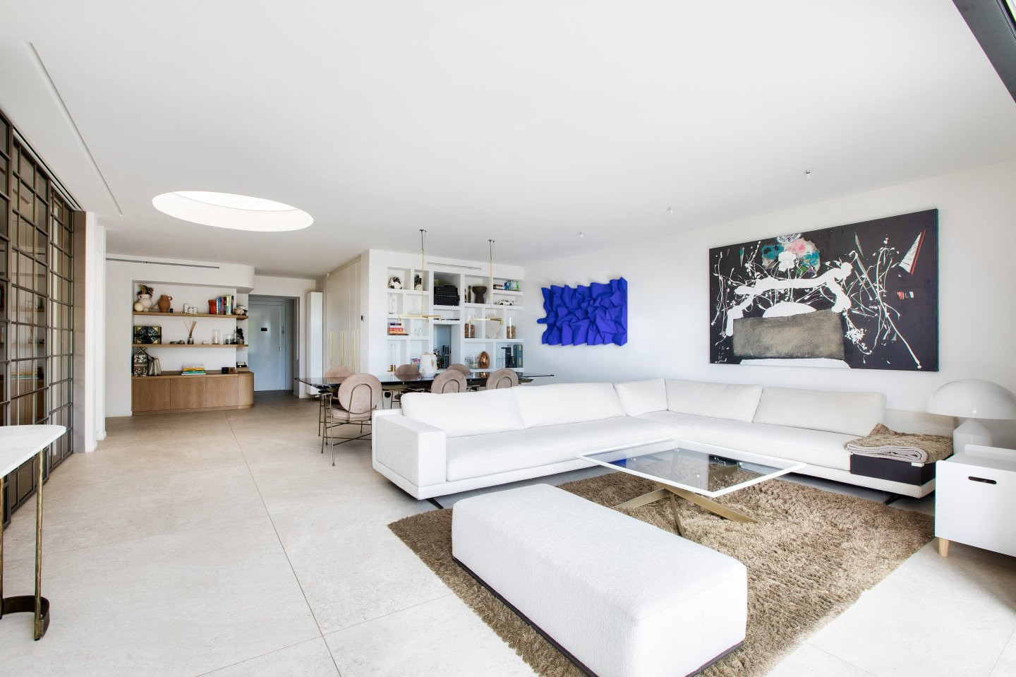 
                                                Vente
                                                 REZ-DE-JARDIN AVEC VUE PANORAMIQUE MER