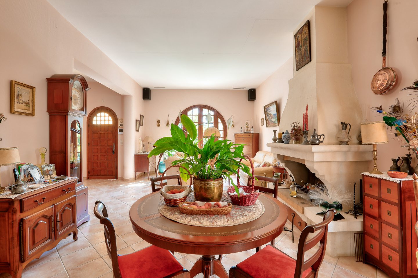 
                                                Vente
                                                 Ravissante maison traditionnelle au coeur de Cimiez