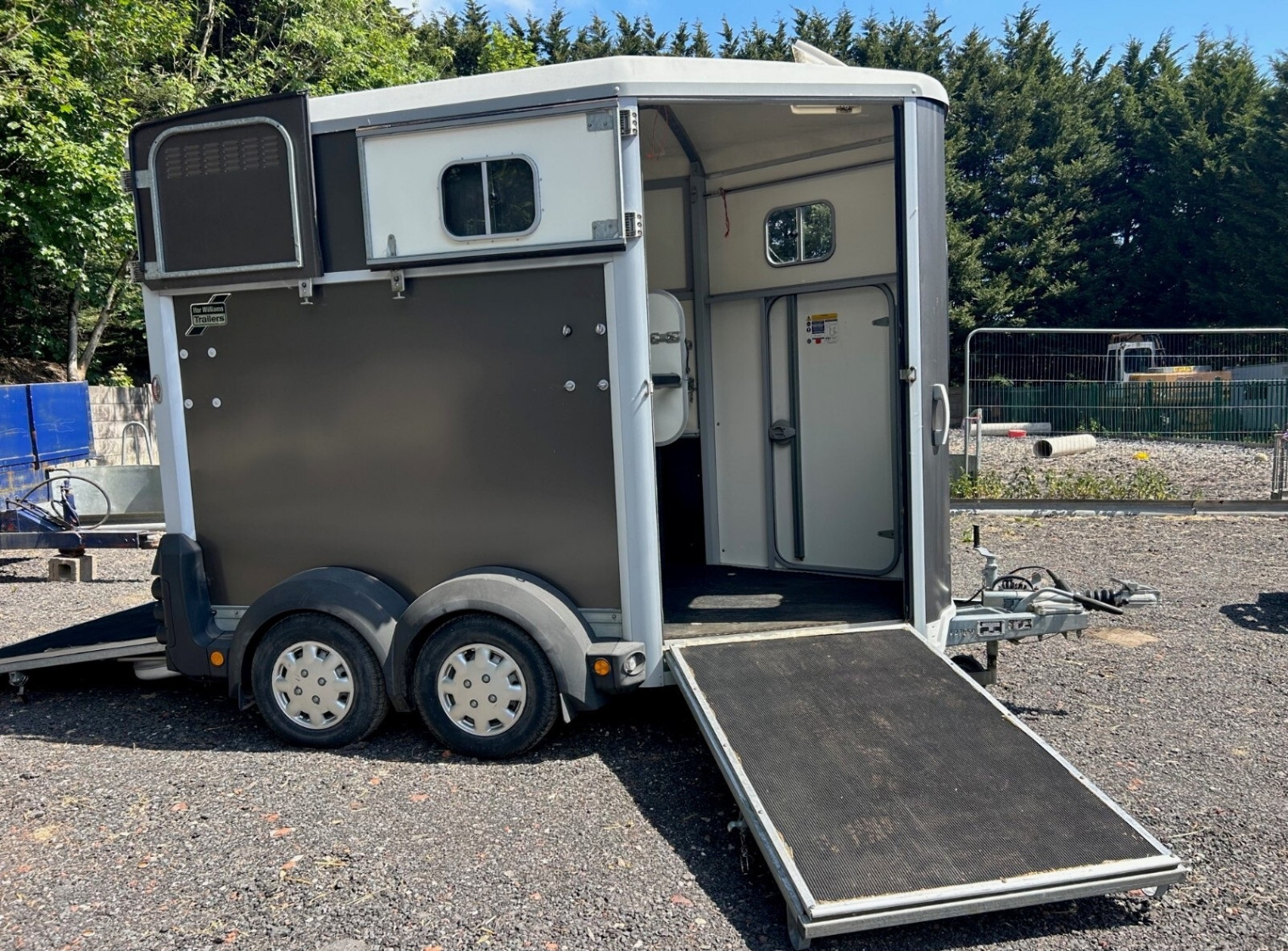 
                                                Accessoires
                                                 Remorque à chevaux IFOR Williams HB506 2018