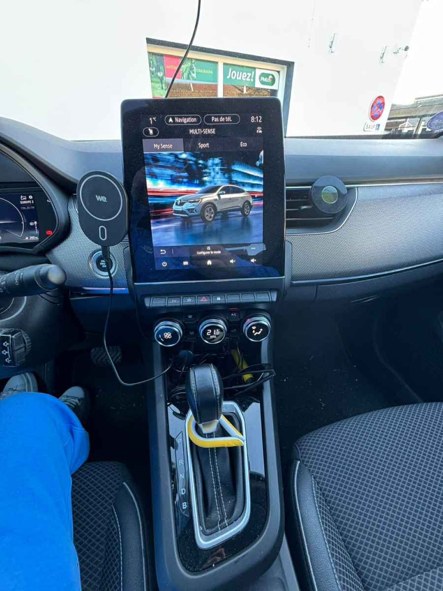 
                                                Voiture
                                                 Renault arkana