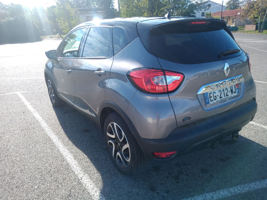 
                                                Voiture
                                                 Renault Captur Boite Auto 1.2 TCE 120 INTENS EDC