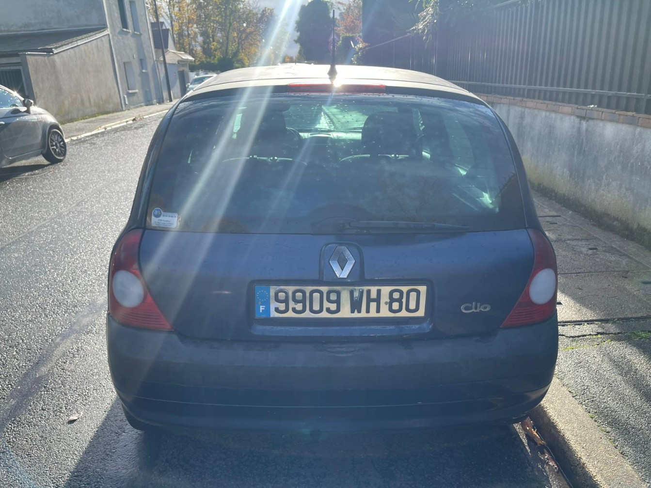 
                                                Voiture
                                                 RENAULT CLIO 1.2 Authentique