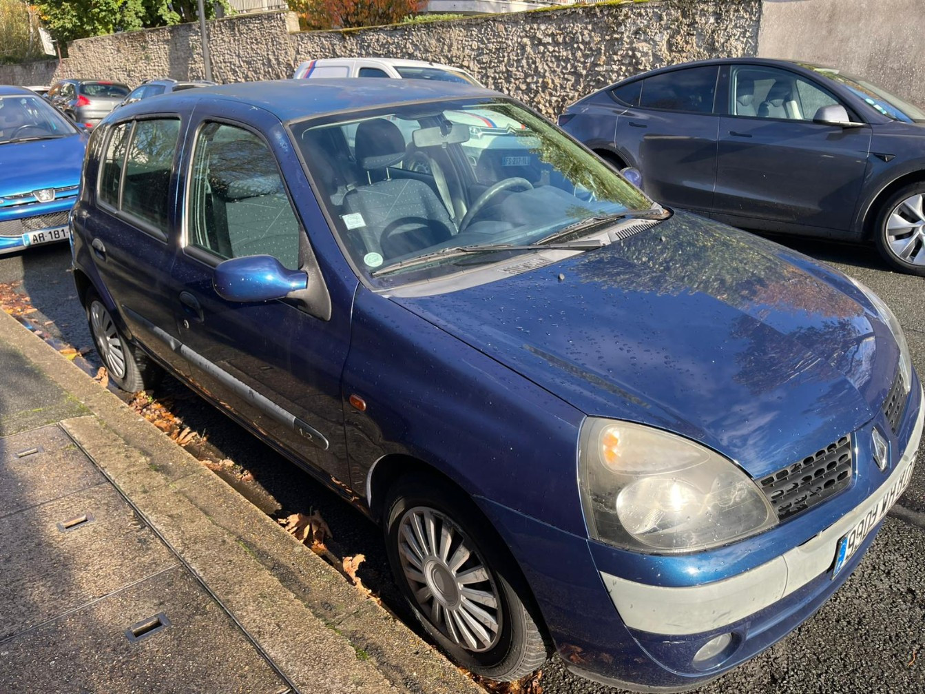 
                                                Voiture
                                                 RENAULT CLIO 1.2 Authentique