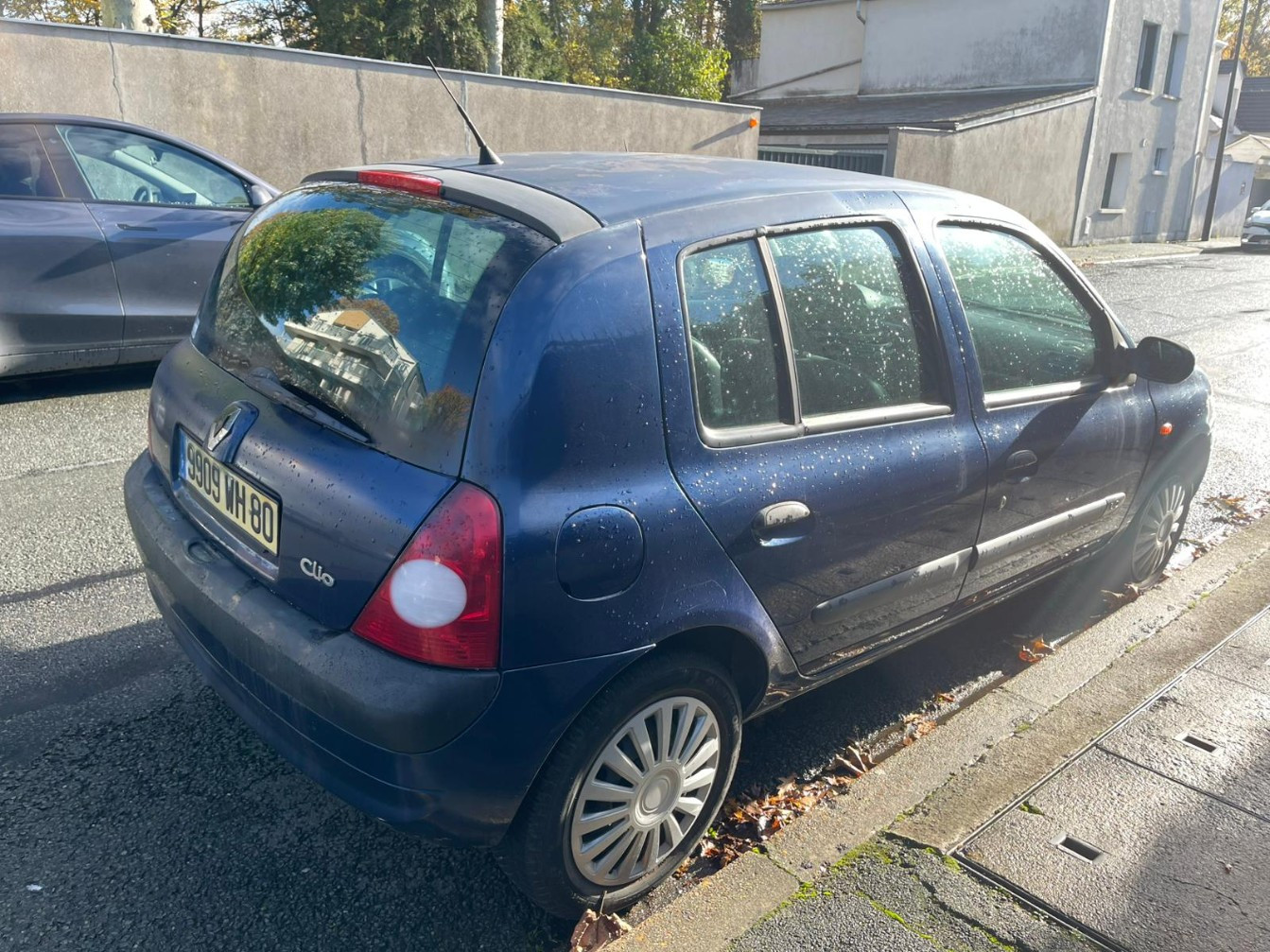 
                                                Voiture
                                                 RENAULT CLIO 1.2 Authentique